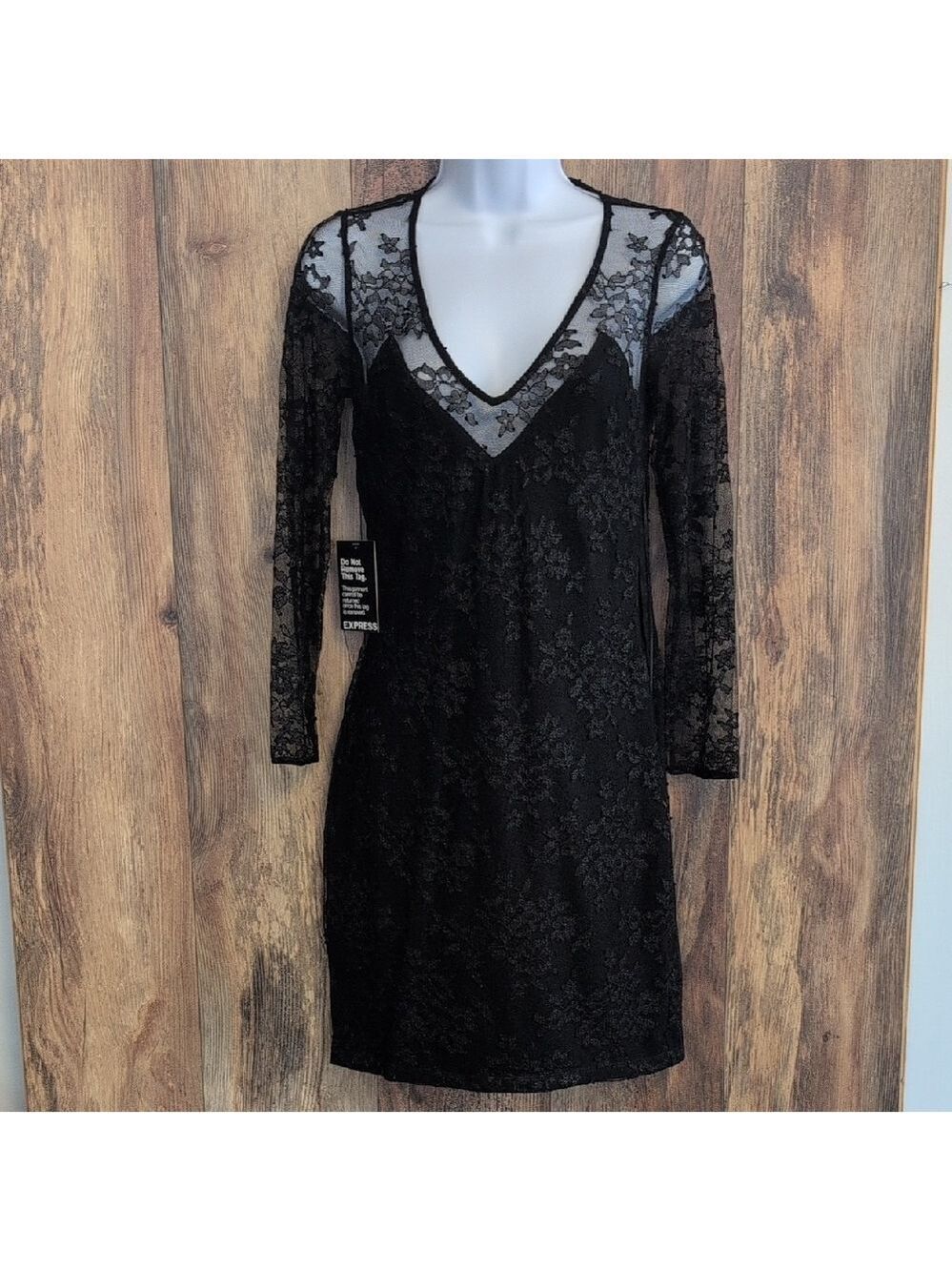 Express Elegant NWT Black Lace V-Neck Formal Dress 4           -149JH